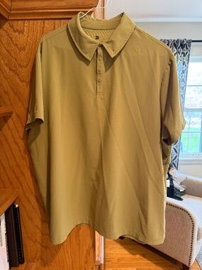 Modern Polo, 4 Snap Button Down